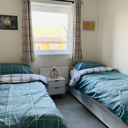 Alpha, Private Double Room, City Centre, Free Parking, Sittingbourne, Kent Exteriér fotografie